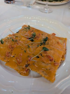 SOCIAL CORNER COAL HARBOUR by null