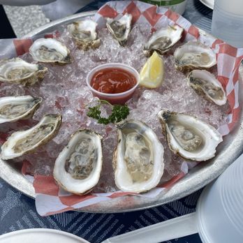 Bostwick's Chowder House - Seafood Near Me - East Hampton, New York