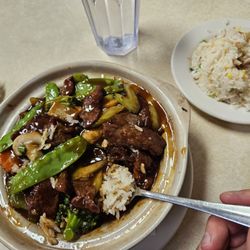 Main Moon - Hot pot beef