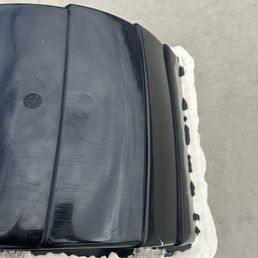 They chalked over the edges of the vent cover! Any qualified tech knows you don't do this They chalked over the edges of the vent cover! Any qualified tech knows you don't do this
