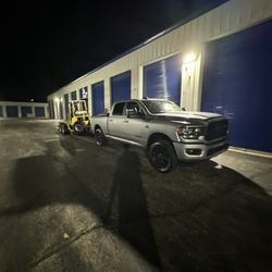 DuPage Chrysler Dodge Jeep RAM - 23' ram 2500