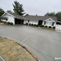 Exterior photo of Concrete Bulls Exterior photo of Concrete Bulls