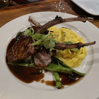 Vino & Vinyl - Lamb - Wine Bars Near Me - Sugar Land, Texas Vino & Vinyl - Lamb - Wine Bars Near Me - Sugar Land, Texas