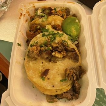 Taqueria Los Primos - 4 tacos came all messed up and had no salsa on 2 of them when they said it supposed to have it on them. - Mexican Near Me