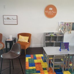 Seating/play area Seating/play area