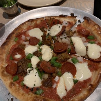 Monkeypod Kitchen - Proletariat pizza - New American Near Me - Lahaina, Hawaii Monkeypod Kitchen - Proletariat pizza - New American Near Me - Lahaina, Hawaii