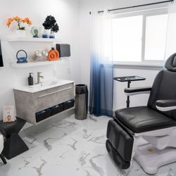 My Vanity Aesthetics - Procedure room