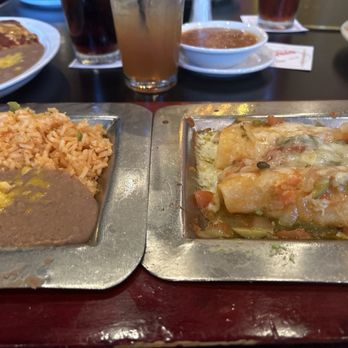 Sylvia's Enchilada Kitchen - Mexican Near Me - Houston, Texas Sylvia's Enchilada Kitchen - Mexican Near Me - Houston, Texas