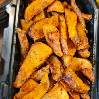 Midtown Smoke House - Potato wedges - Smokehouse Near Me - Southfield, Michigan Midtown Smoke House - Potato wedges - Smokehouse Near Me - Southfield, Michigan