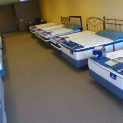 Mattress World of Fredericksburg - Showroom for you to try out mattresses in quiet and comfort.