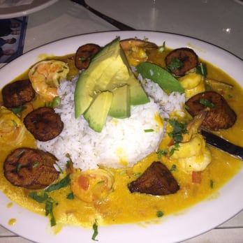 La Cascada Bar & Restaurant - Shrimp and plantain sauce. The avocado with the dish was so freaking good! - Latin American Near Me - Haverstraw, New York