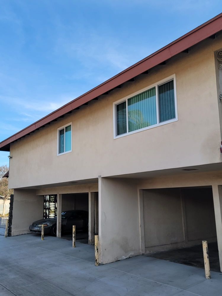 JIMMY’S GLASS SERVICE Updated October 2024 46 Photos 13945 Amar