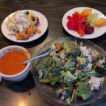 Kelly's Tavern - Broccoli from Salad Bar - Salad Near Me - Quincy, Illinois Kelly's Tavern - Broccoli from Salad Bar - Salad Near Me - Quincy, Illinois
