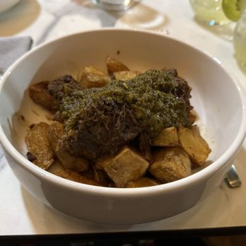 Dorothy's Downtown - Pot Roast - Cocktail Bars Near Me - Jacksonville, Florida