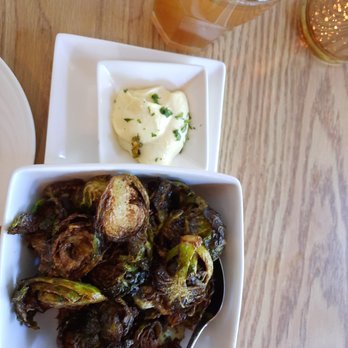 Lilys - Brussel sprouts with garlic aioli dipping sauce - New American Near Me - Mount Shasta, California Lilys - Brussel sprouts with garlic aioli dipping sauce - New American Near Me - Mount Shasta, California