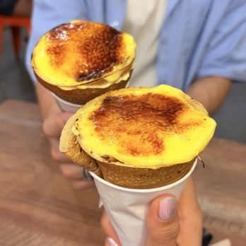 Millet Crepe - Creme Brûlée crepe with Nutella and strawberry - Creperies Near Me - Los Angeles, California