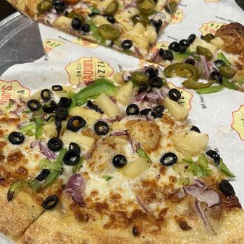 Uncle Maddio's Pizza - Veggie - Pizza Near Me - Murfreesboro, Tennessee Uncle Maddio's Pizza - Veggie - Pizza Near Me - Murfreesboro, Tennessee