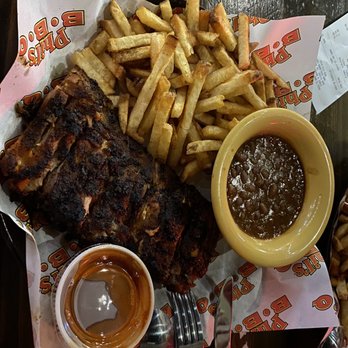 Phil's BBQ - Barbeque Near Me - San Diego, California Phil's BBQ - Barbeque Near Me - San Diego, California