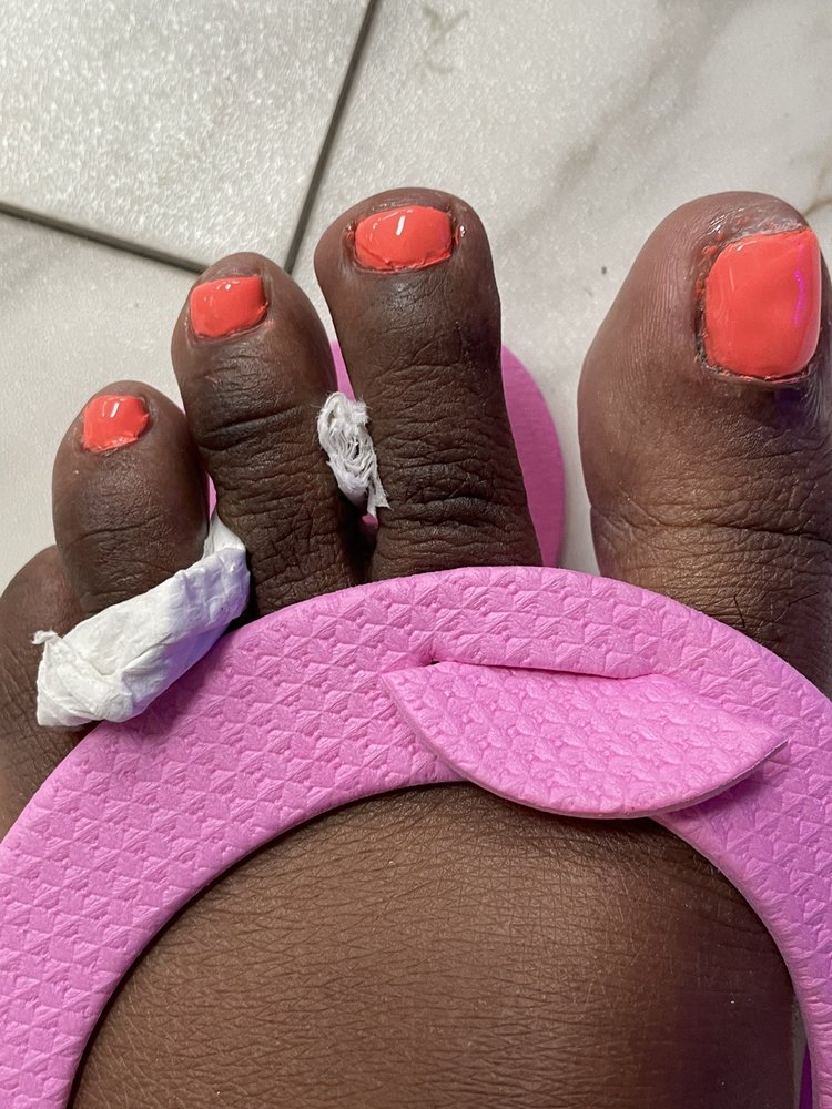 PERFECT NAILS Updated August 2024 29 Lewis Smith Shopping Ctr