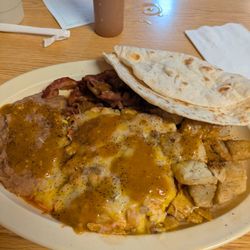 Teran's Restaurant - Chilaquiles plate