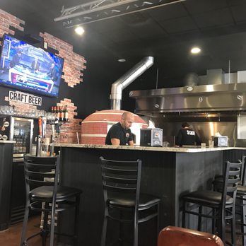 Brick City Eatery - Pizza Near Me - Lutz, Florida