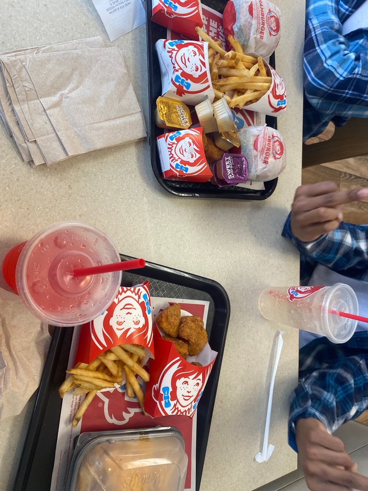 WENDY’S Updated October 2024 12 Photos & 54 Reviews 5235 N