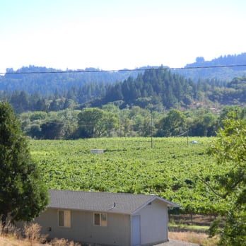 Wilson Winery - Wineries Near Me - Healdsburg, California