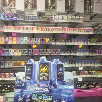 FLYING PUFF - Updated May 2026 - 18 Photos - 1407 Washington Rd,  Washington, Illinois - Vape Shops - Phone Number
