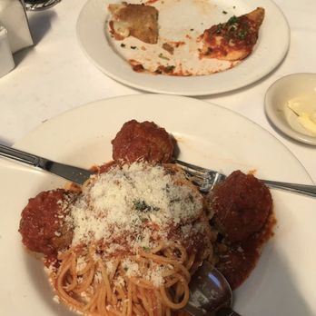 Bella Luna - Spaghetti and meatballs - Italian Near Me - Aventura, Florida