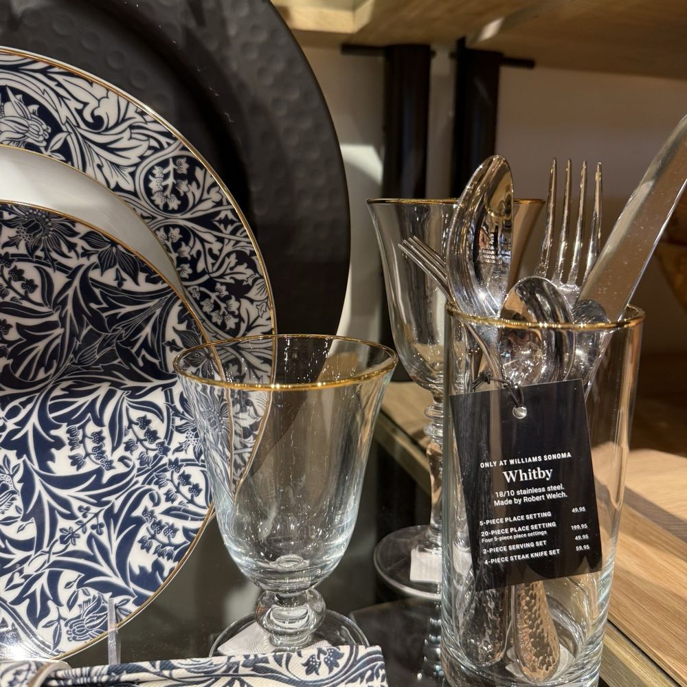 Williams-Sonoma - Nice gold rim glasses - Specialty Food Near Me - San Diego, California Williams-Sonoma - Nice gold rim glasses - Specialty Food Near Me - San Diego, California