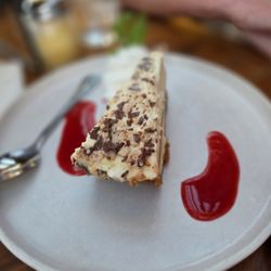 Mutt's Eastbluff - Another dessert, can't recall what exactly. A peanut butter banana pie, perhaps