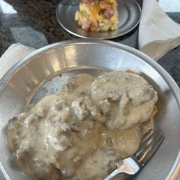 Biscuit & gravy