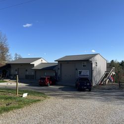French Ridge Vineyards & Winery - Outside