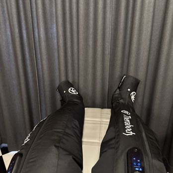 The Gleamery - Therabody Leg Wraps - Dental Hygienists Near Me - West Hollywood, California The Gleamery - Therabody Leg Wraps - Dental Hygienists Near Me - West Hollywood, California