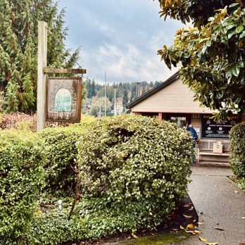 Harbour Public House - American Near Me - Bainbridge Island, Washington Harbour Public House - American Near Me - Bainbridge Island, Washington
