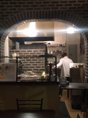 Tony's Pizzeria Teatro by null