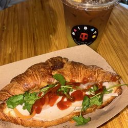 Haibayô - Bahn mi croisasant