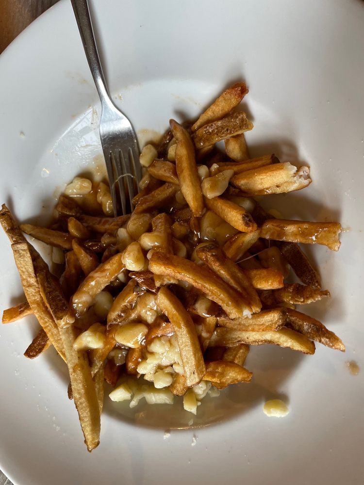 THE WAGON WHEEL Updated September 2024 852 Main Street, Powassan