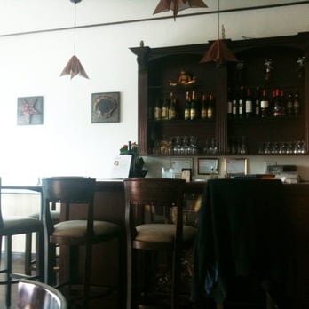 Rocco's Restaurant - bar area - Modern European Near Me - San Clemente, California