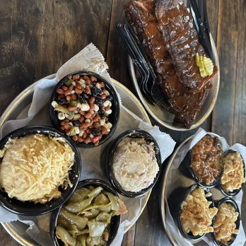 Edley's Bar-B-Que - Barbeque Near Me - Chattanooga, Tennessee