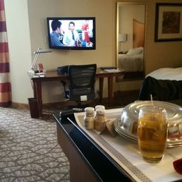 Spacious room. Junior Suite. Spacious room. Junior Suite.
