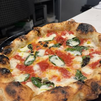 Sei Pizza Bar - Pizza Near Me - Los Angeles, California