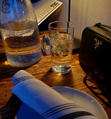 PUBLIC eat+drink by null