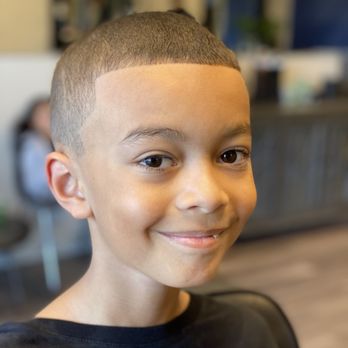True Reflection Barbershop - Barbers Near Me - Tigard, Oregon True Reflection Barbershop - Barbers Near Me - Tigard, Oregon