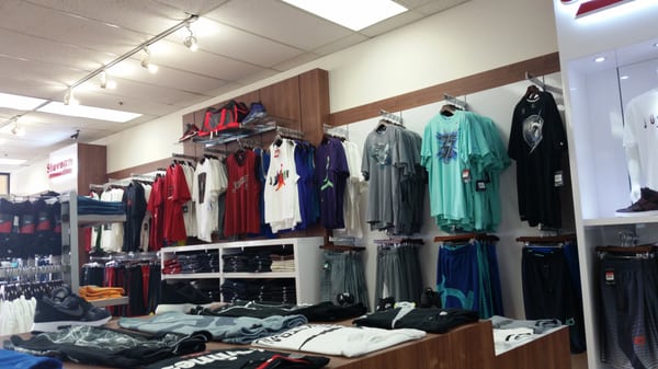 steven shoes 67th and thomas