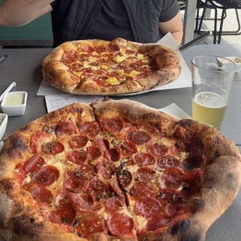 The Hall's Pizza Kitchen - Hot honey pepperoni - Pizza Near Me - Oklahoma City, Oklahoma The Hall's Pizza Kitchen - Hot honey pepperoni - Pizza Near Me - Oklahoma City, Oklahoma