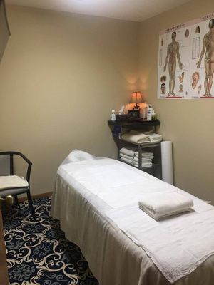 🧼 Our Immaculately Clean & Sanitized Facilities - 🔹 Your well-being starts with safety. At Amazing Massage, we maintain the highest standards of cleanliness. Our facility is thoroughly sanitized between every client, with premium linens and rigorously disinfected massage tables.
🧴🤲 We use single-use materials where possible and ensure all surfaces are spotless, so you can focus on relaxation and renewal—worry-free. 🧼 Our Immaculately Clean & Sanitized Facilities - 🔹 Your well-being starts with safety. At Amazing Massage, we maintain the highest standards of cleanliness. Our facility is thoroughly sanitized between every client, with premium linens and rigorously disinfected massage tables.
🧴🤲 We use single-use materials where possible and ensure all surfaces are spotless, so you can focus on relaxation and renewal—worry-free.