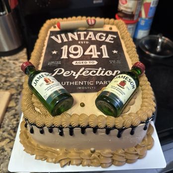 Superb Cakes - Same - Custom Cakes Near Me - Fort Lauderdale, Florida