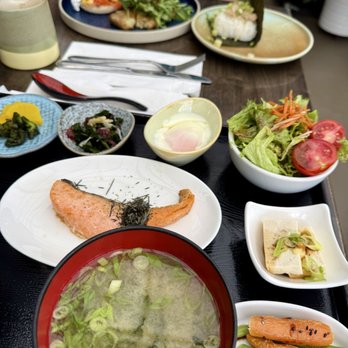 Wagashi Tea House - Japanese breakfast, eggs benedict, and onigiri - Coffee & Tea Near Me - Canmore, Alberta