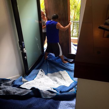 Oahu Movers - Blake and his assistant carefully moving the furniture - Movers Near Me - Honolulu, Hawaii Oahu Movers - Blake and his assistant carefully moving the furniture - Movers Near Me - Honolulu, Hawaii